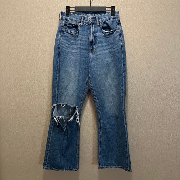 American Eagle Highest Rise 90's Flare Distressed Jeans Denim Medium Wash Sz 6 - Picture 2 of 9